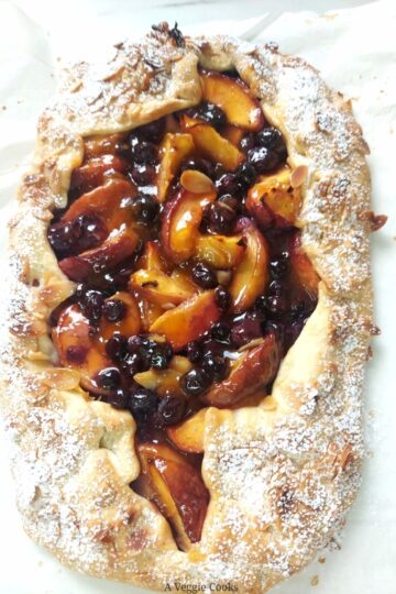 Necterine blueberry galette pastry with blueberries and nectarines